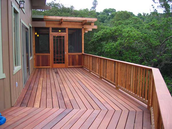 Ipe Deck & Screened Sleeping Porch